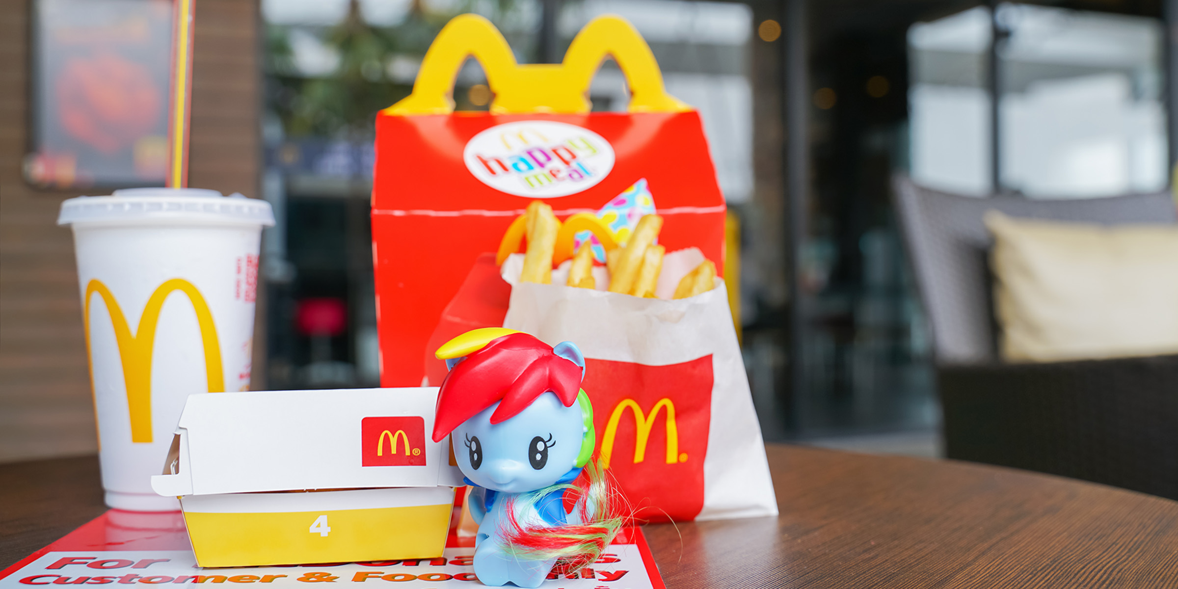 happy meal mcdonald